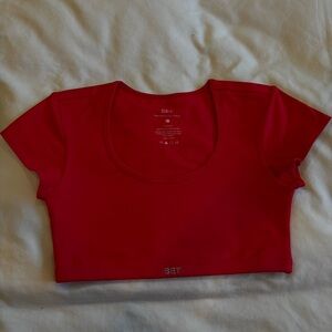 SET Active Red Short Sleeve Crop Top